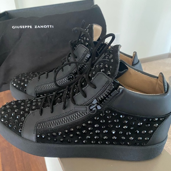 Brand new Giuseppe Zanotti - Picture 4 of 6